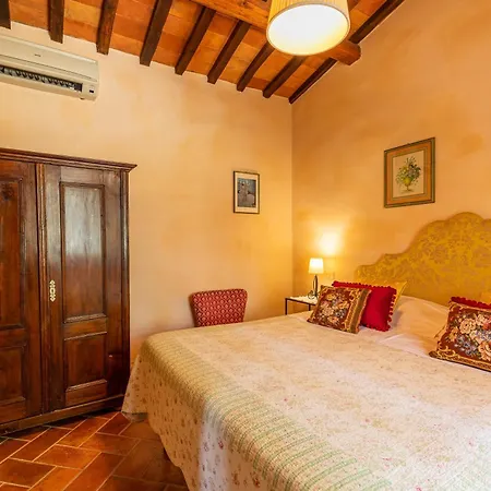 Gospodarstwo agroturystyczne Borgo Dolci Colline Cipresso Castiglion Fiorentino